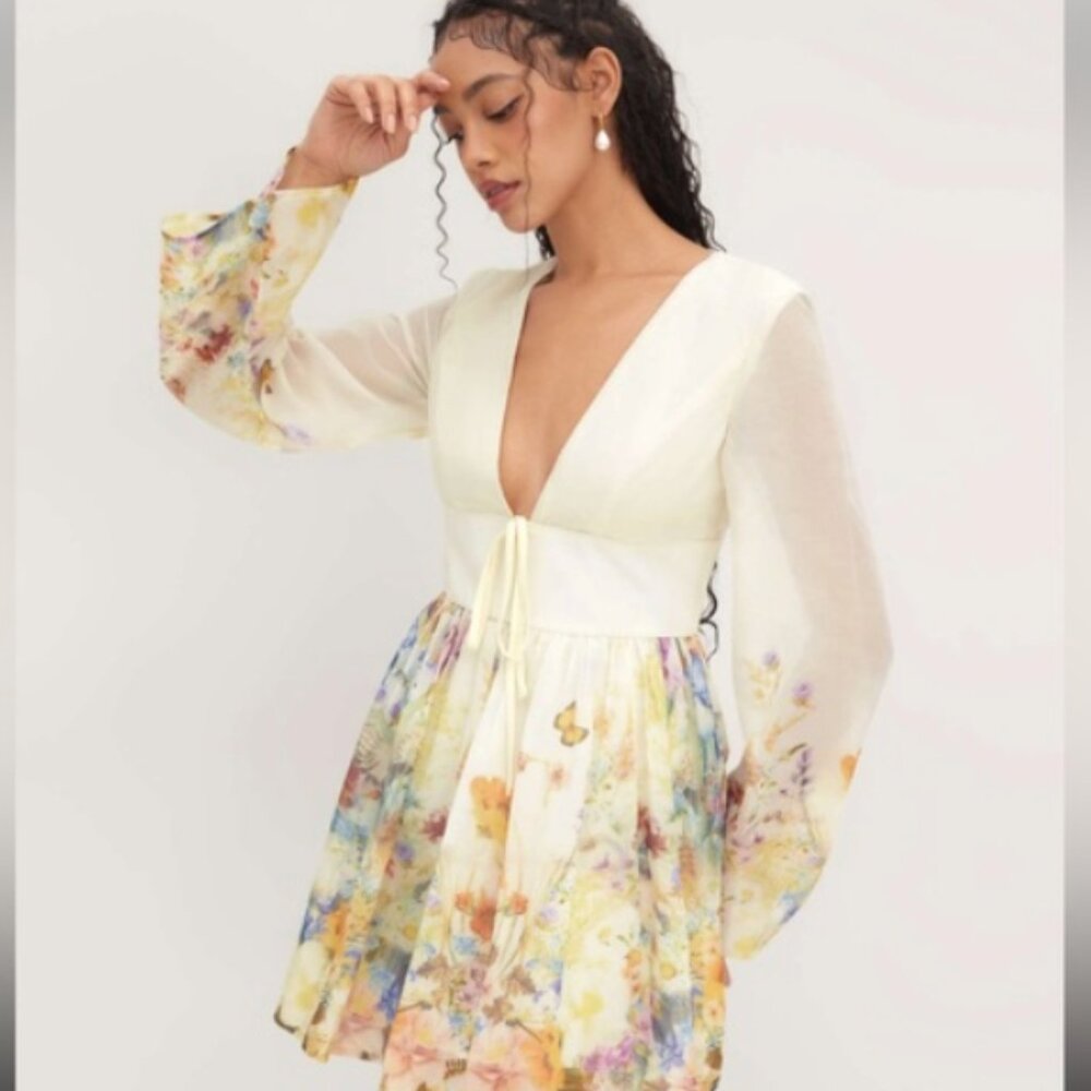 COMMENSE V-NECK FLORAL KNOTTED RUFFLE MINI DRESS Floral Cream Dress